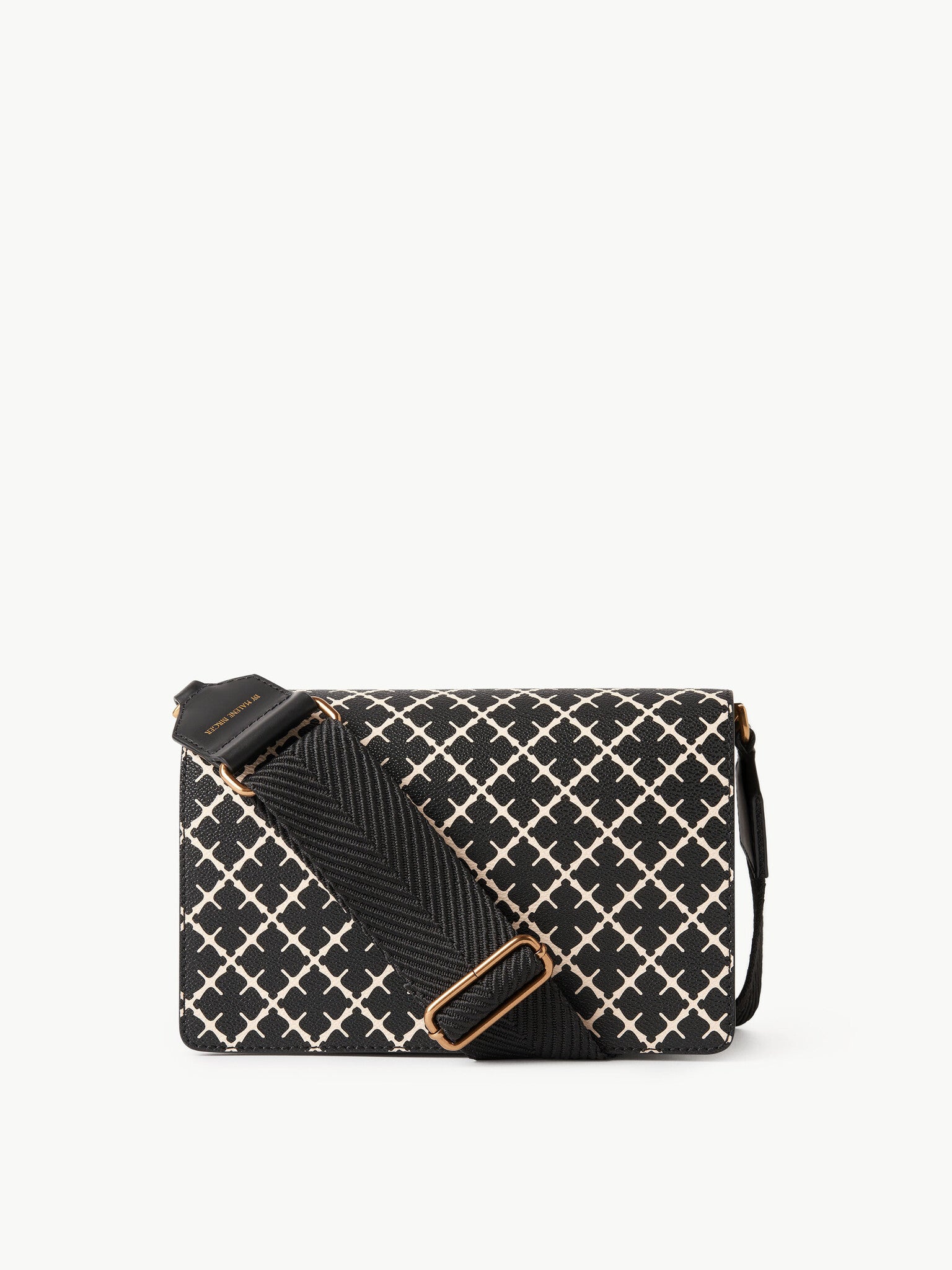 Loenna – 050 BLACK
