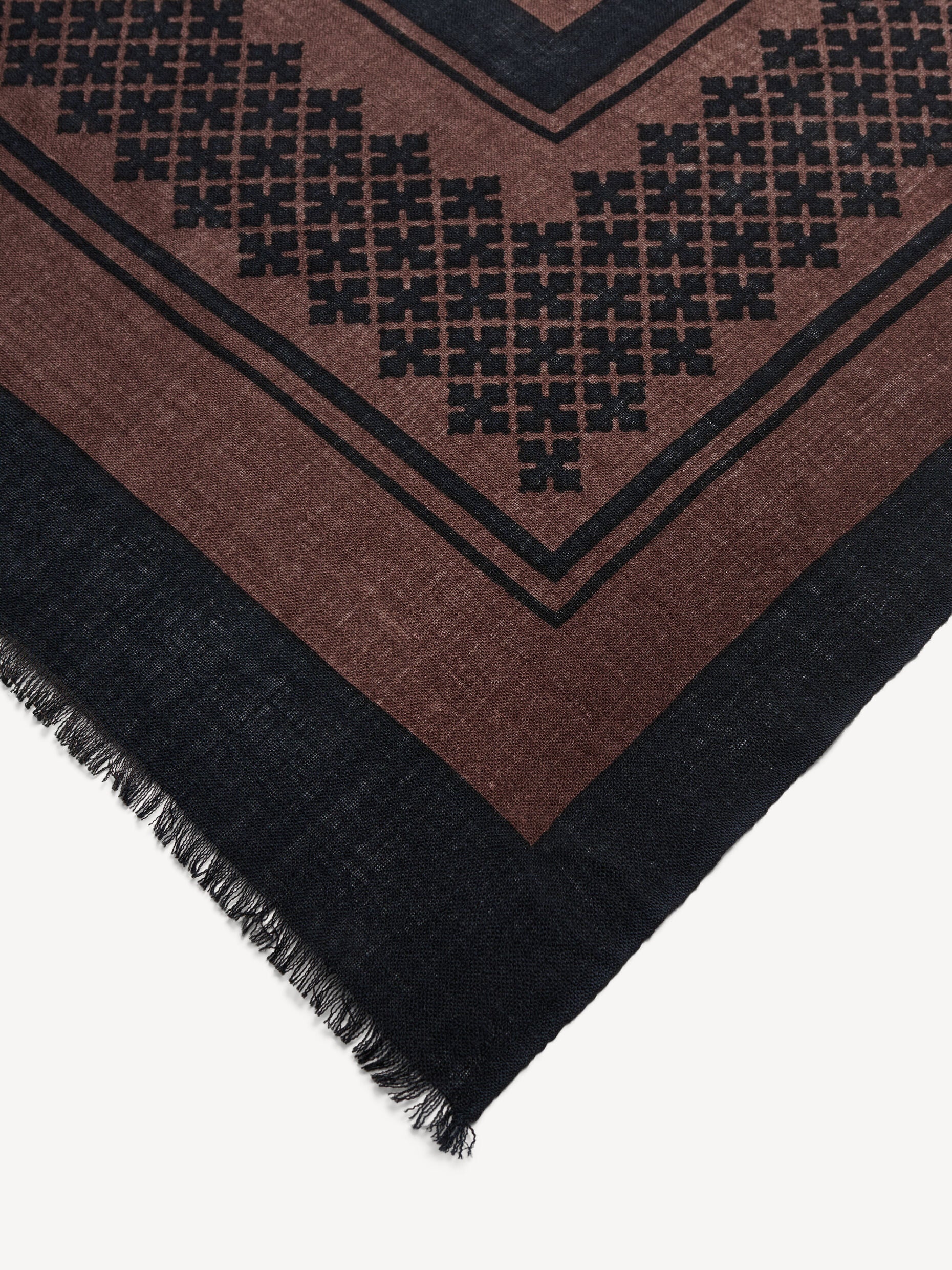 JULEE SCARF