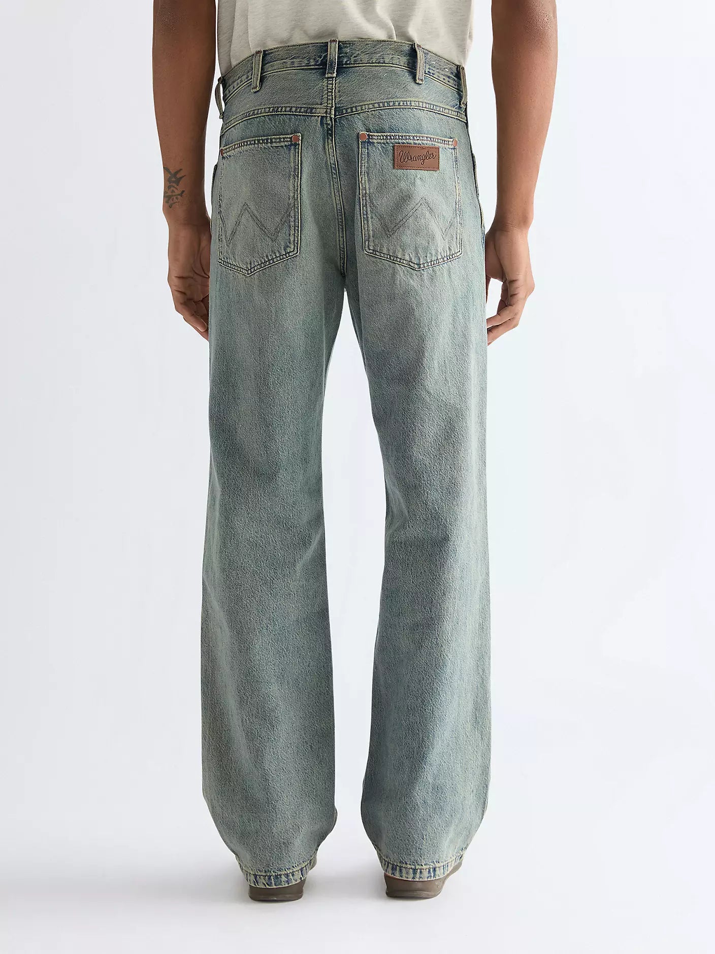 LOOSE STRAIGHT TOUGHLITE JEAN