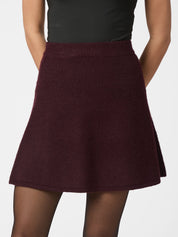 Gisa Knit Skirt – 682 WINE