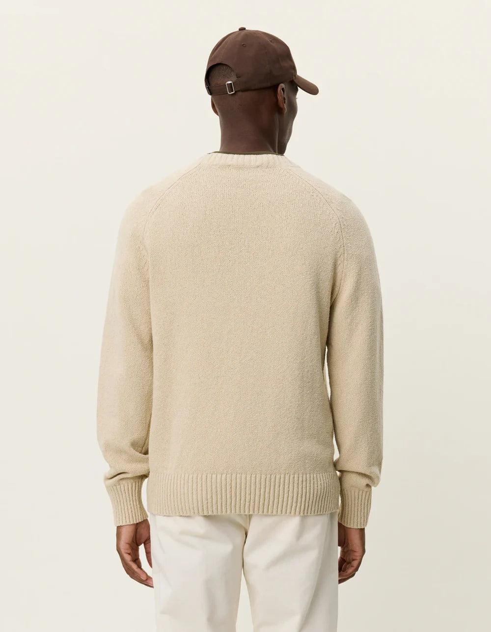 BRAD ROUNDNECK KNIT