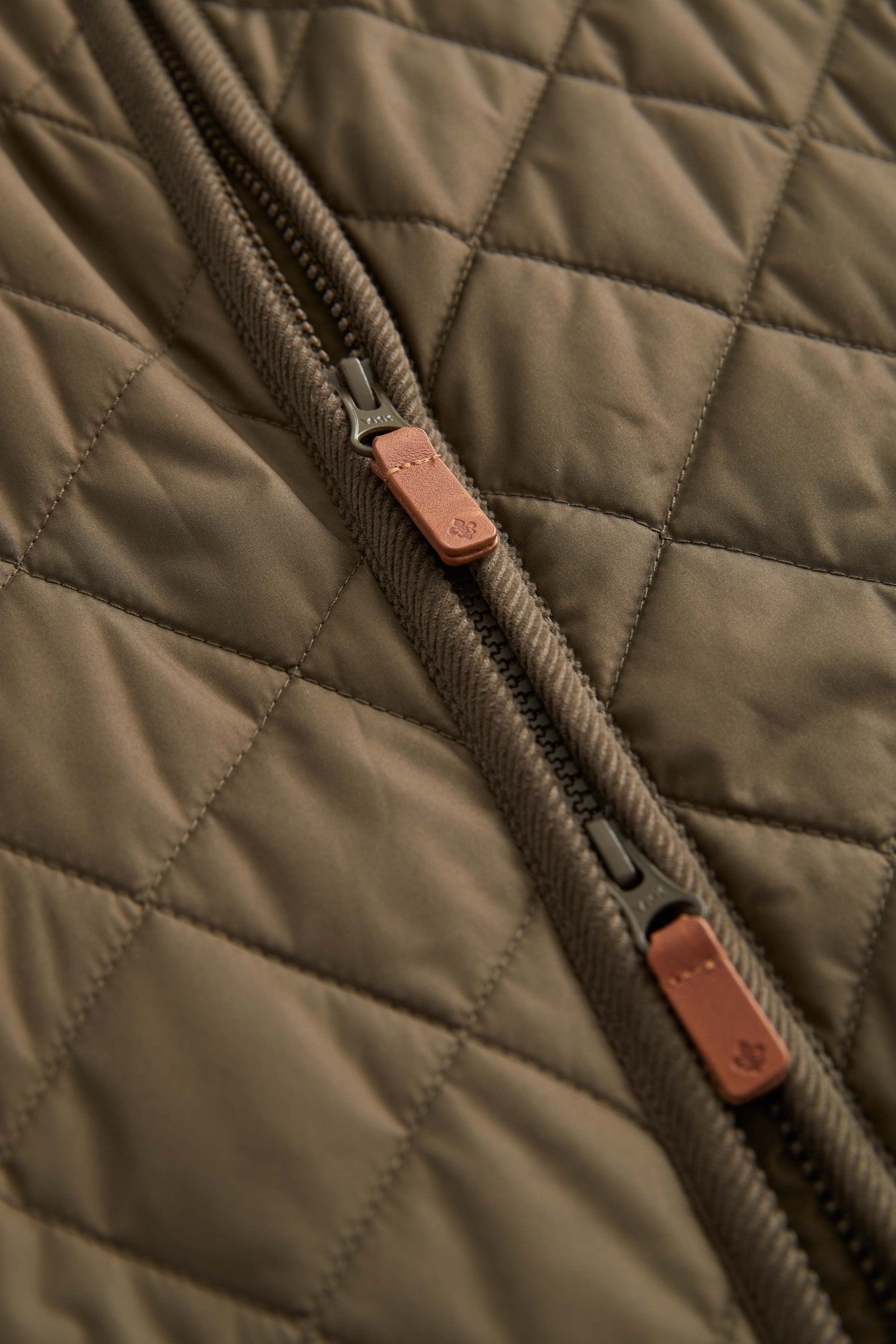 Teddy Quilted Vest 75 OLIVE