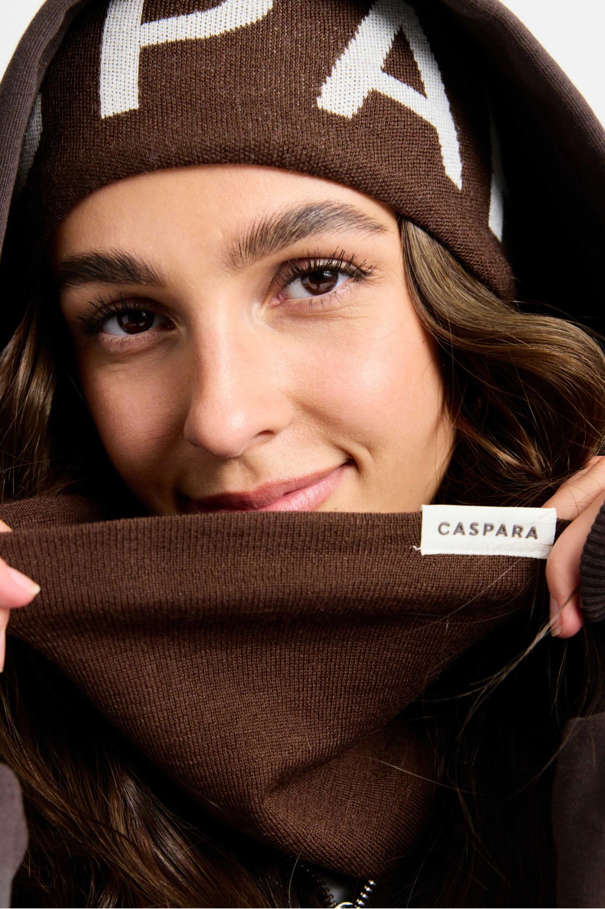 CLASSIC NECKWARMER