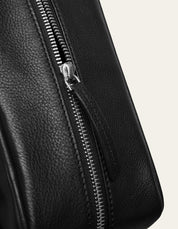 LEATHER WASH BAG