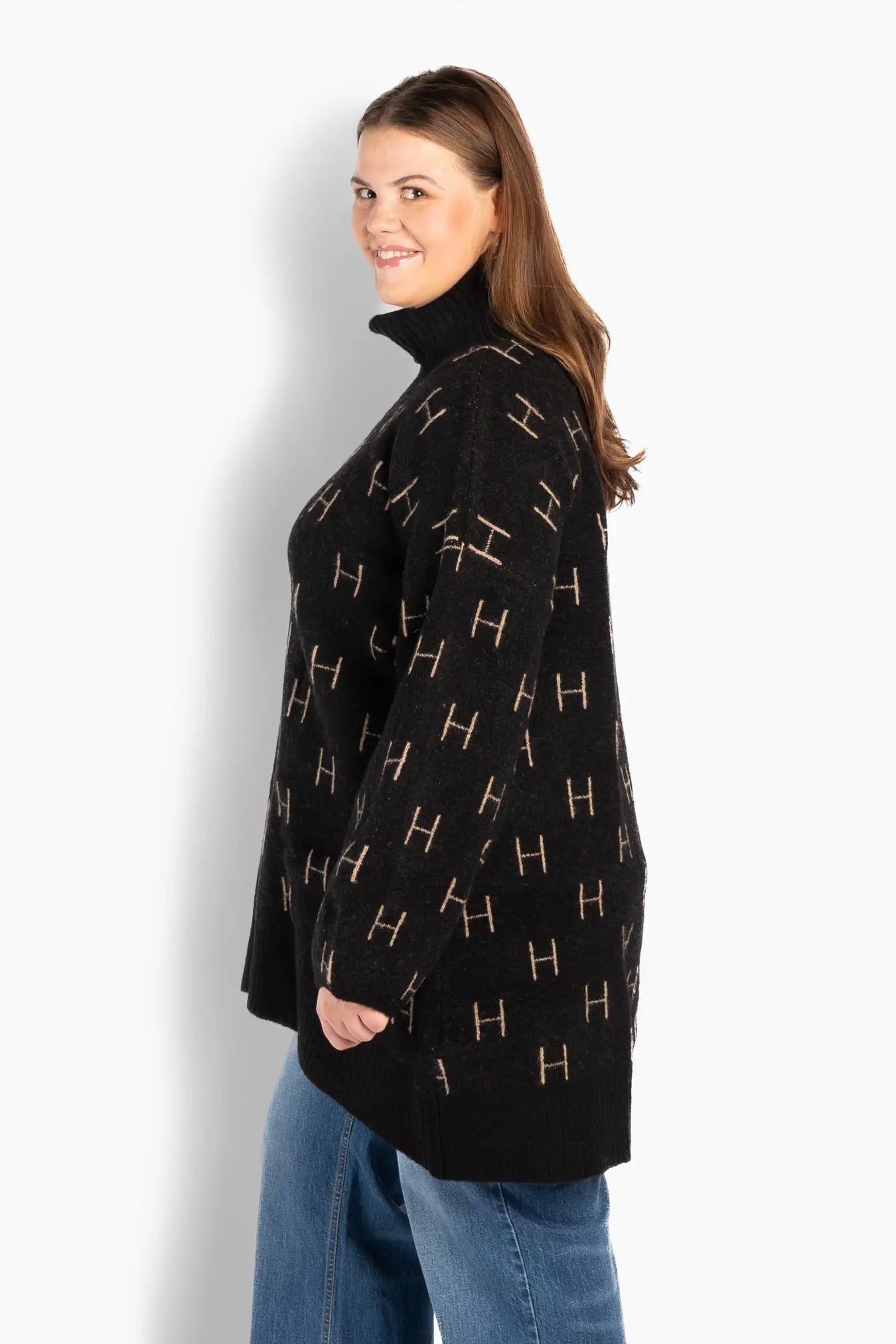 FAM Sweater Long
