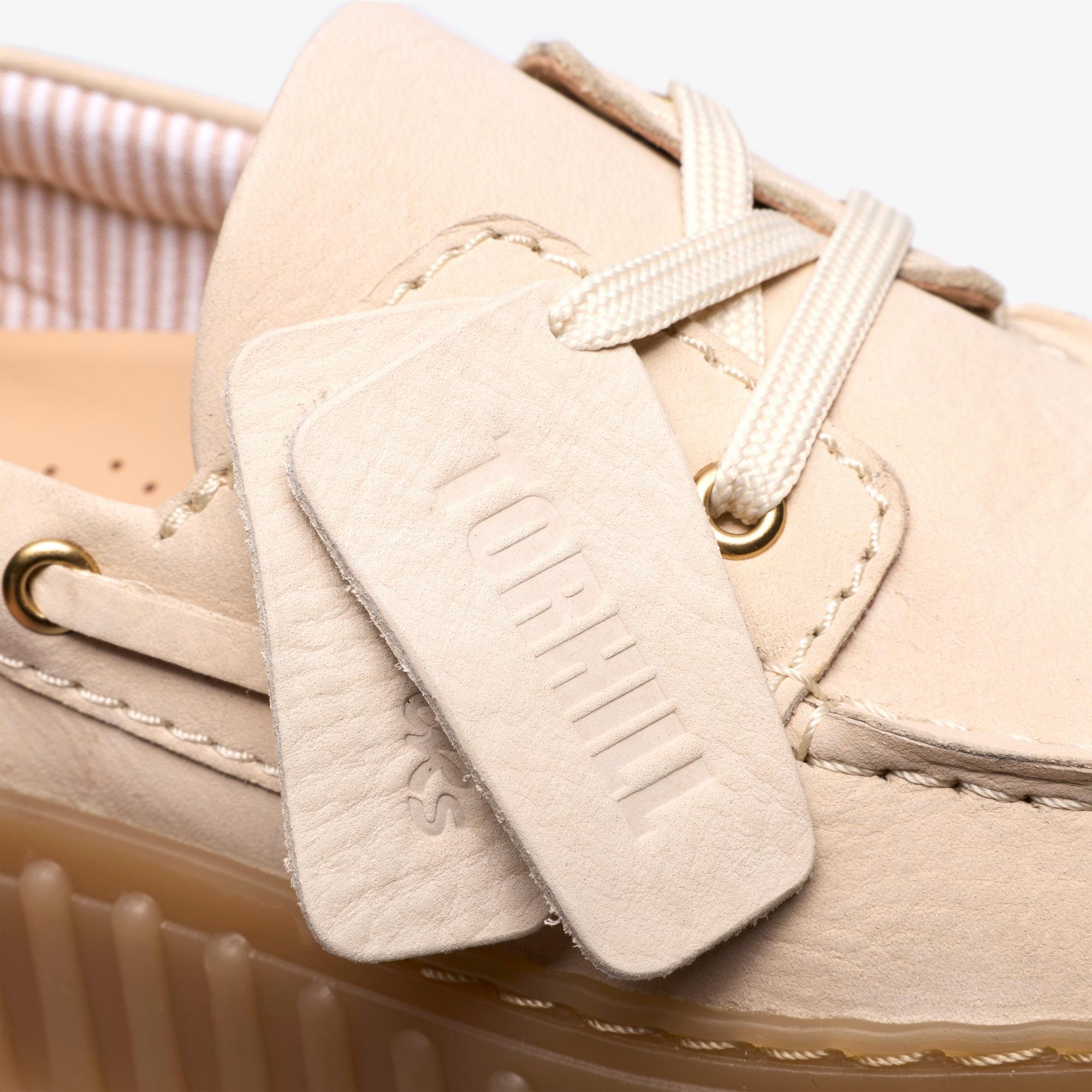 Clarks Torhill Boat 1226B CREAM NUBUCK