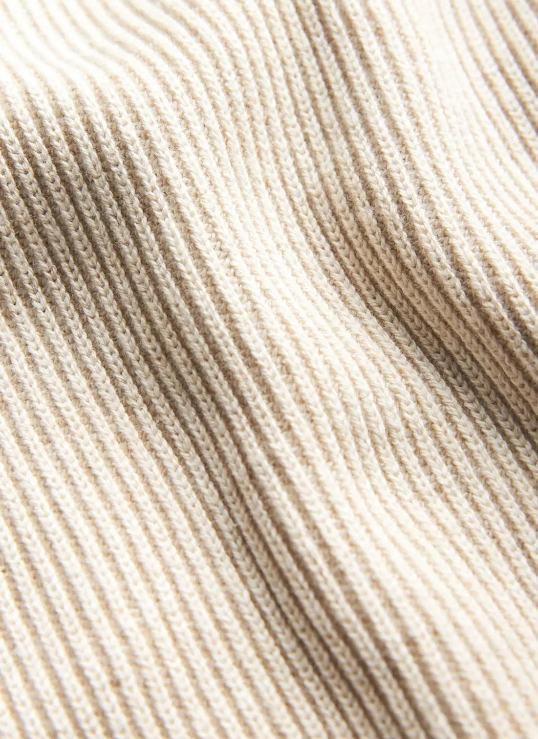 WALLACE ROLLER NECK