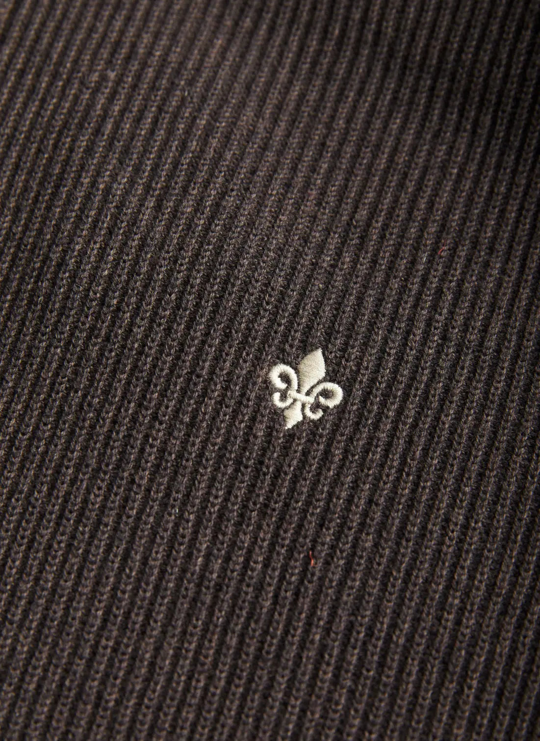 WALLACE ROLLER NECK
