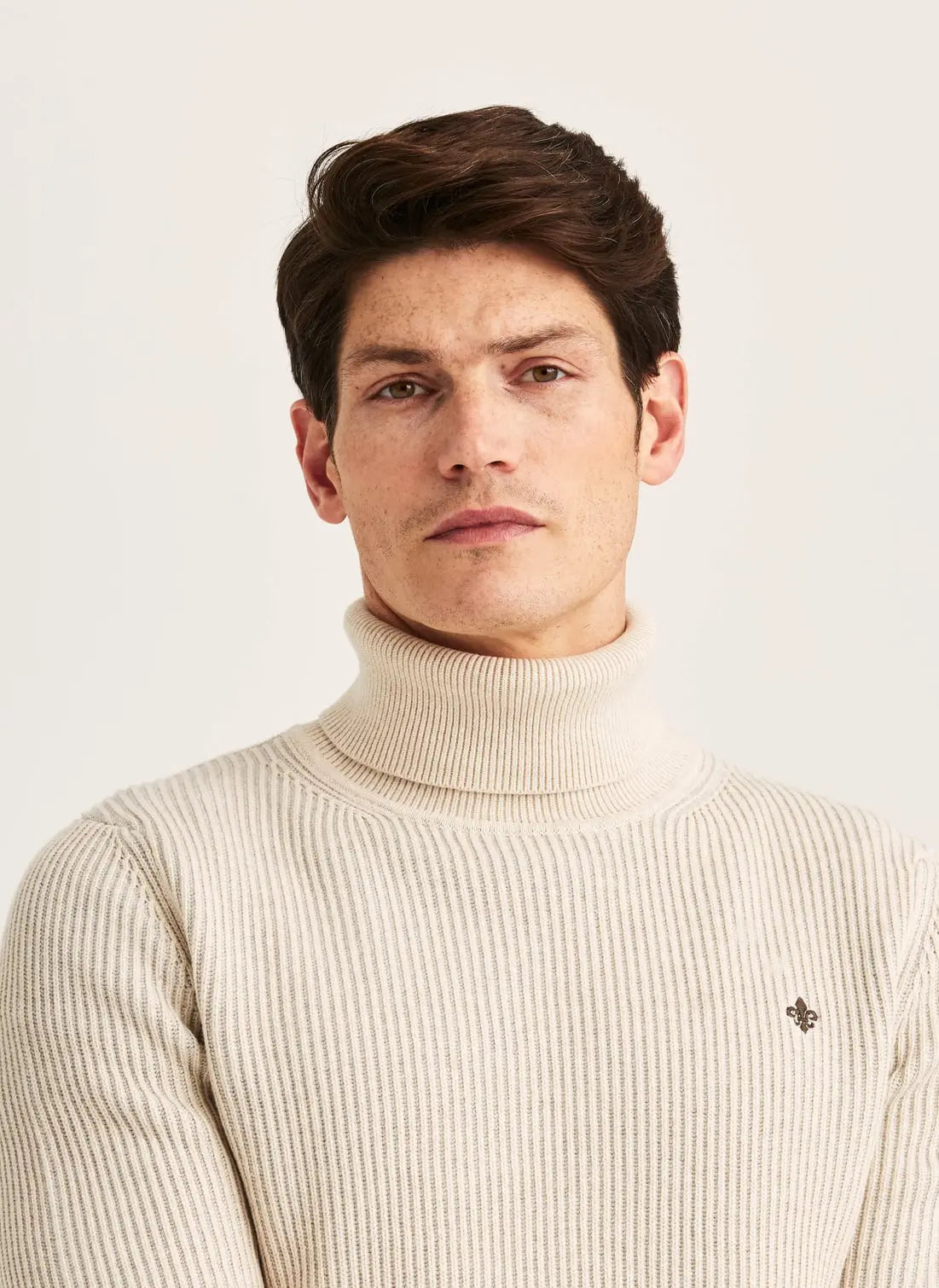 WALLACE ROLLER NECK