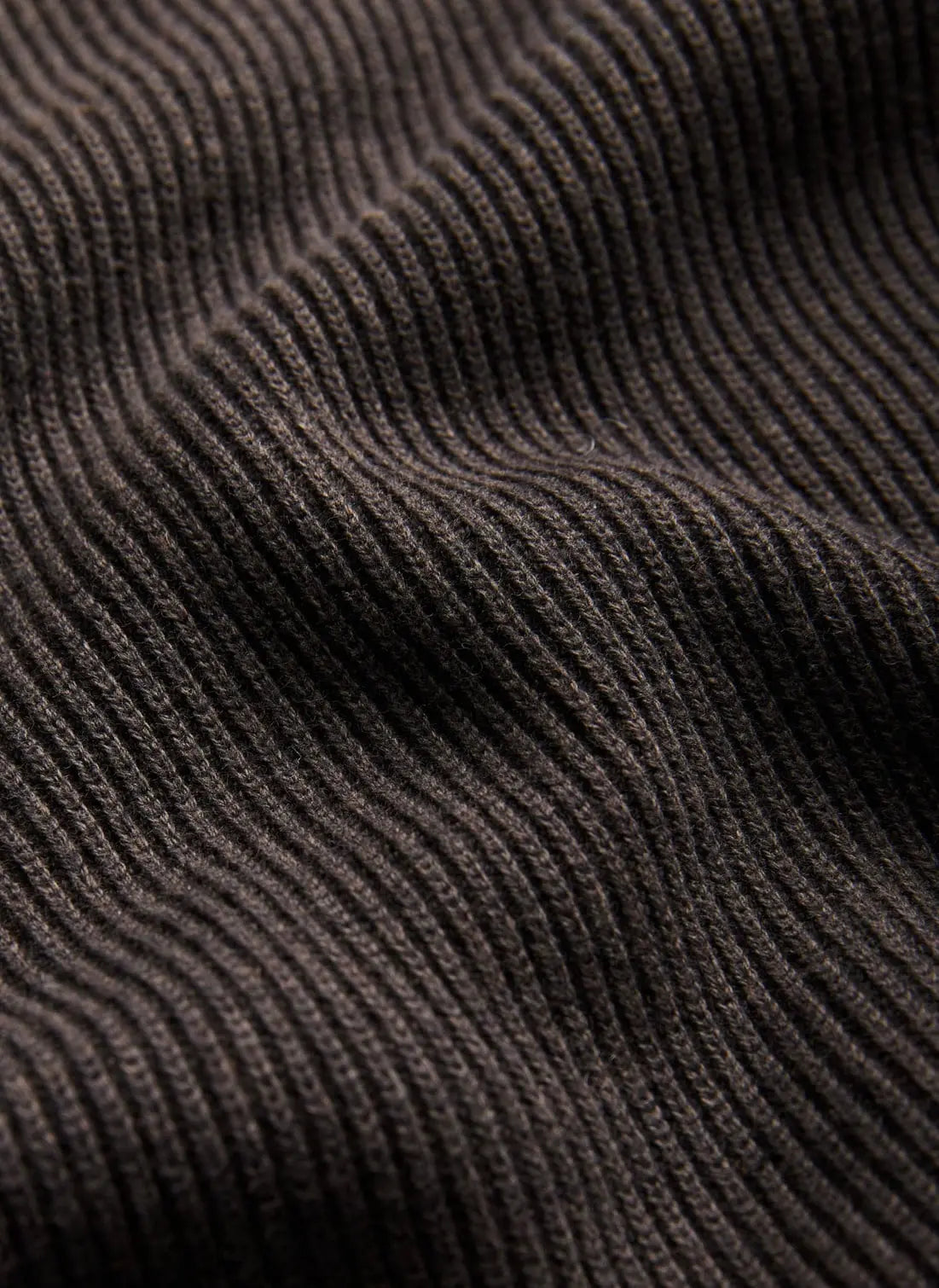 WALLACE ROLLER NECK