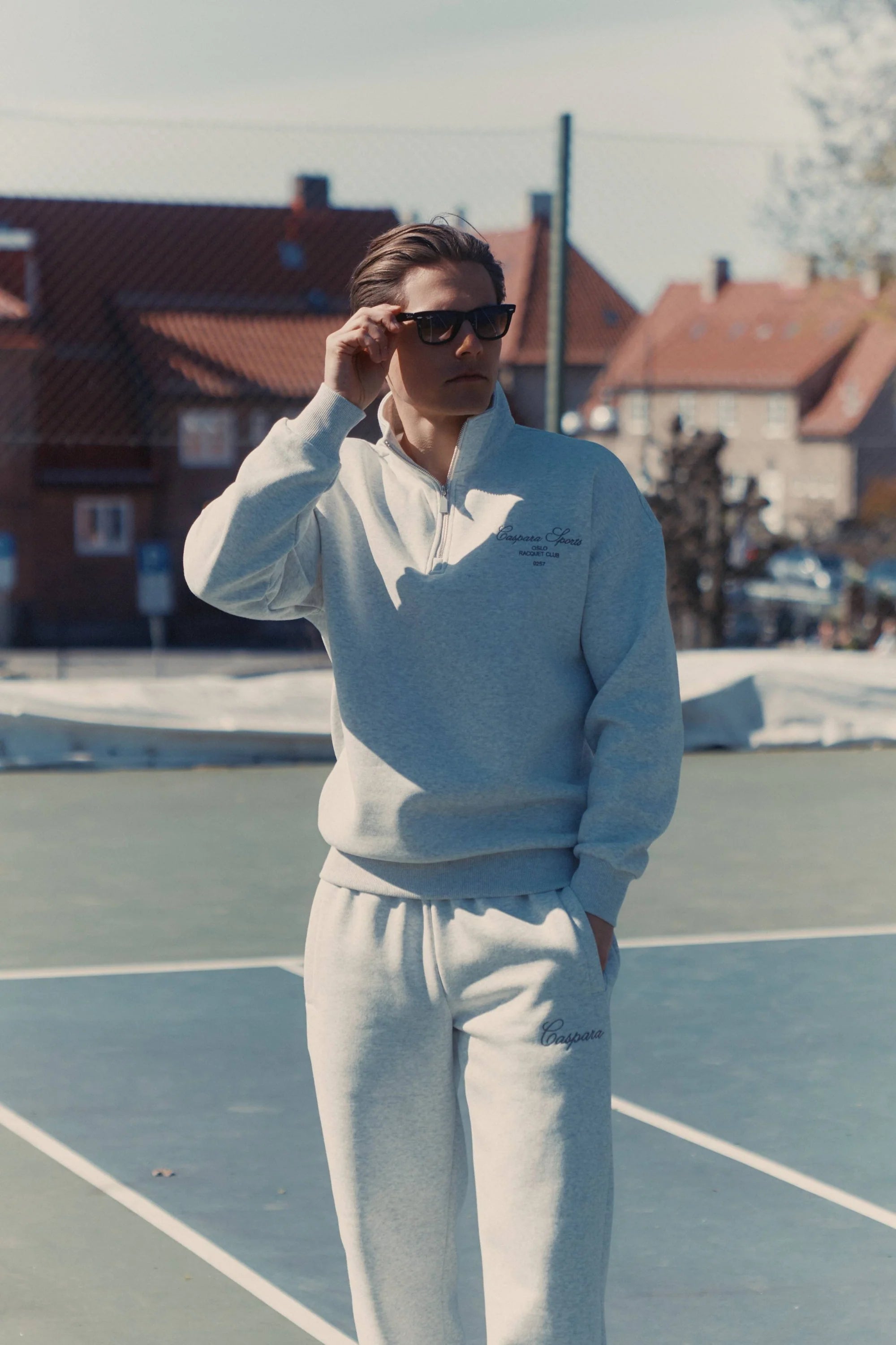 M. RACQUET CLUB HALF ZIP