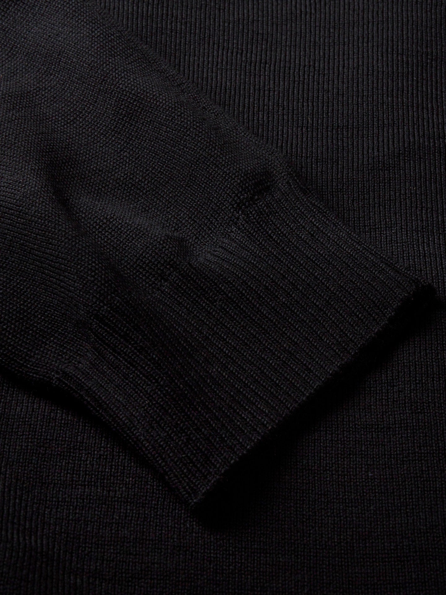 CARDIGEN KNITTED FULLZIP MERINO WOOL 600 BLACK