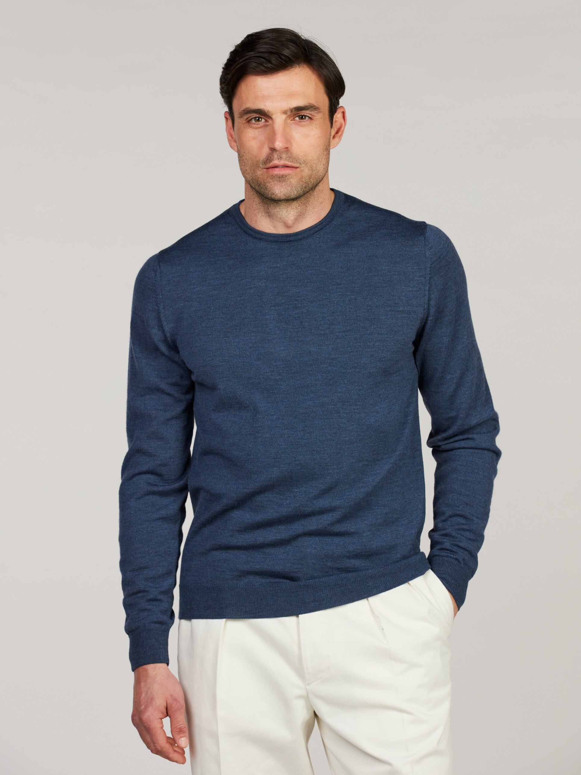 PULLOVER KNITTED CREW NECK W/ PATCH MERINO WOOL