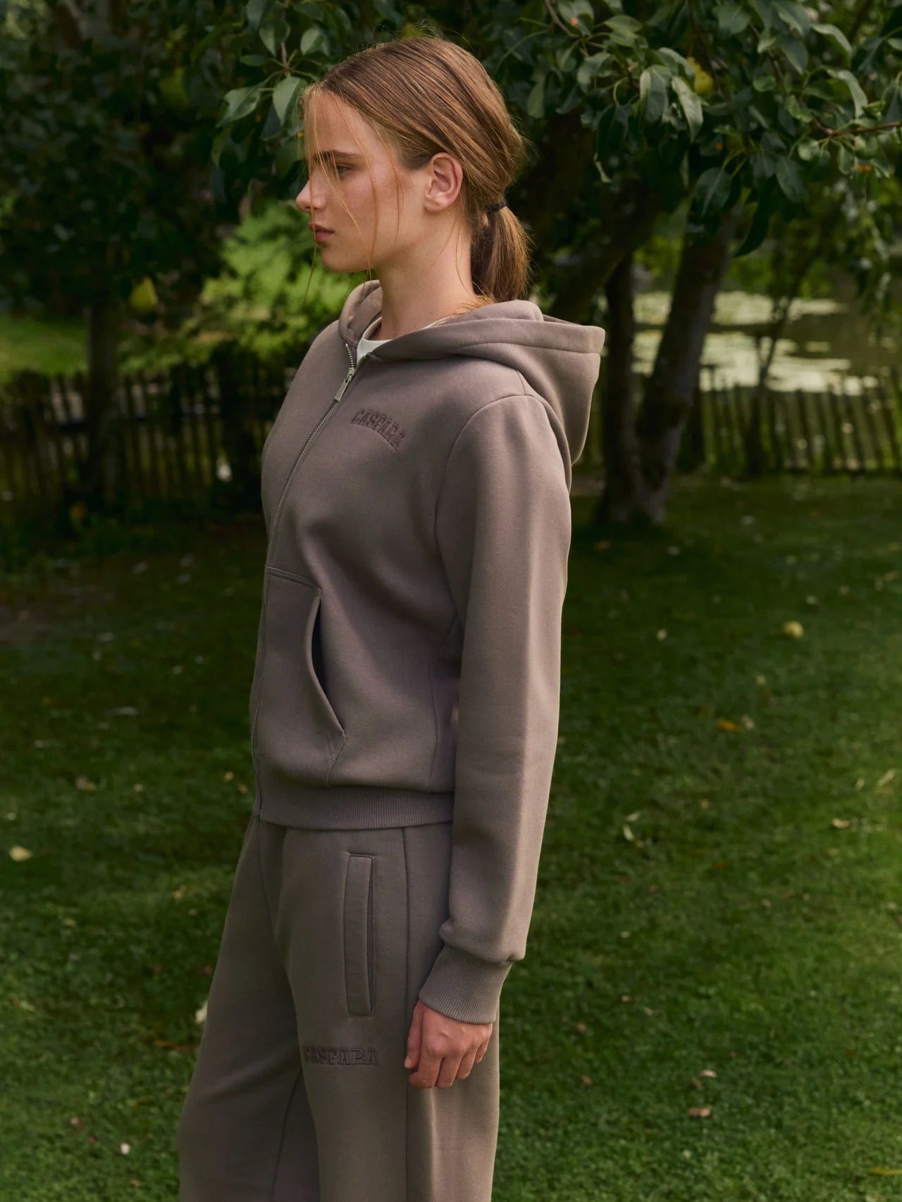 W. ALL STAR ZIP HOODIE