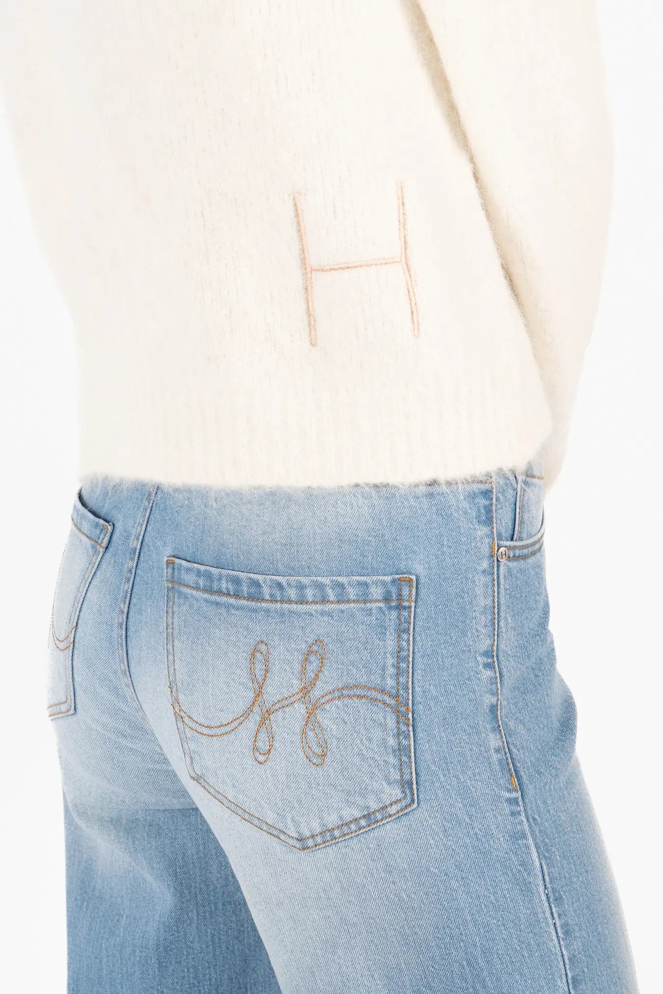 PERNILLE SHORT CARDIGAN