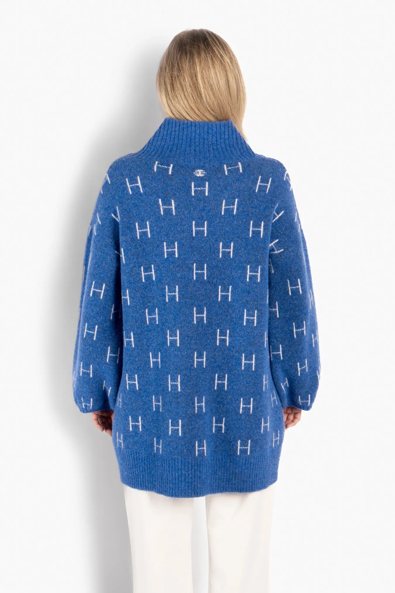 FAM Sweater Long