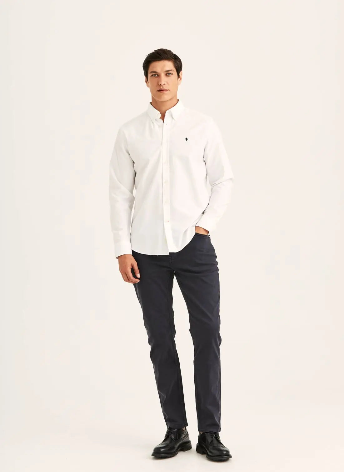 OXFORD BUTTON DOWN SHIRT