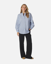 Neo Noir Hevia Shirt