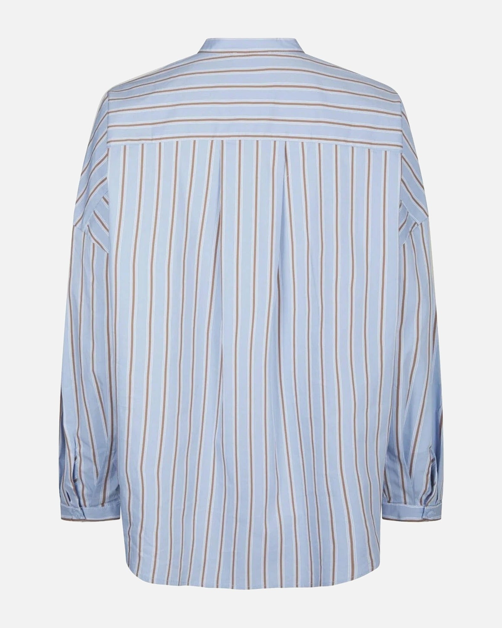 Neo Noir Hevia Shirt