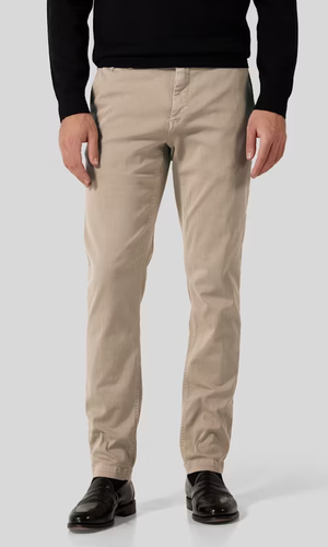 020 BROWN