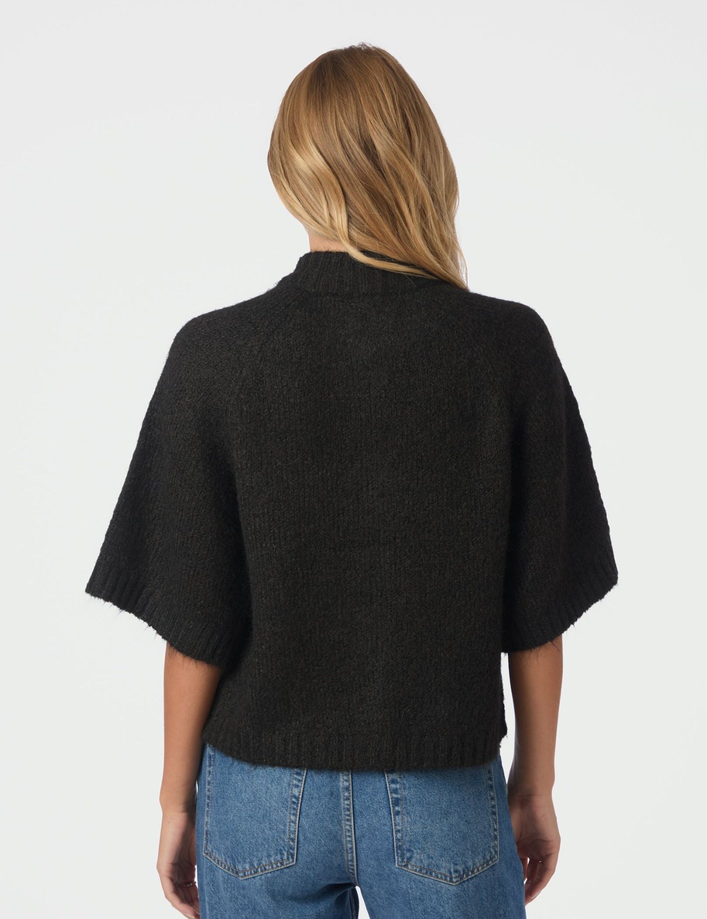 BENUTA_FLUFFY_KNIT_CARDIGAN10.jpg