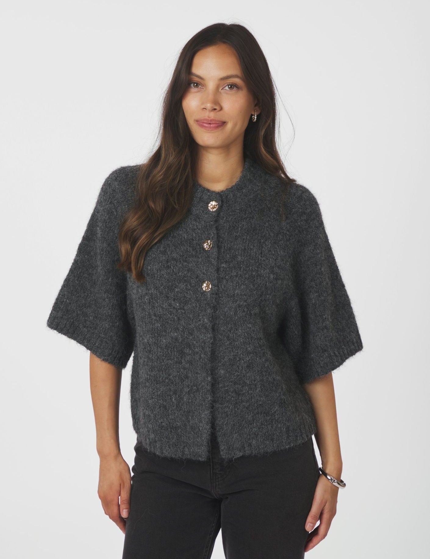 BENUTA_FLUFFY_KNIT_CARDIGAN5.jpg