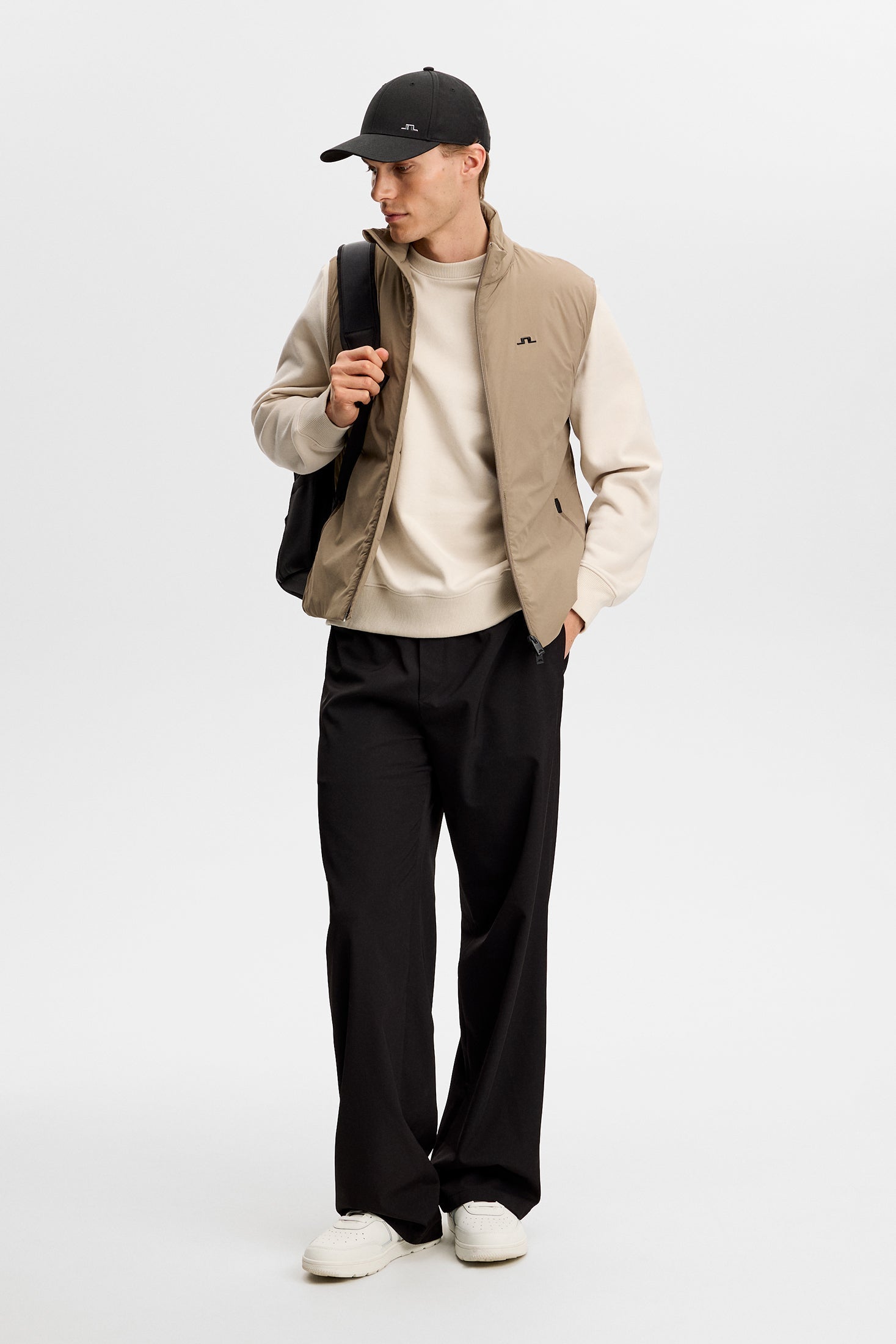 J.Lindeberg Alpha Crew Neck U029 MOONBEAM