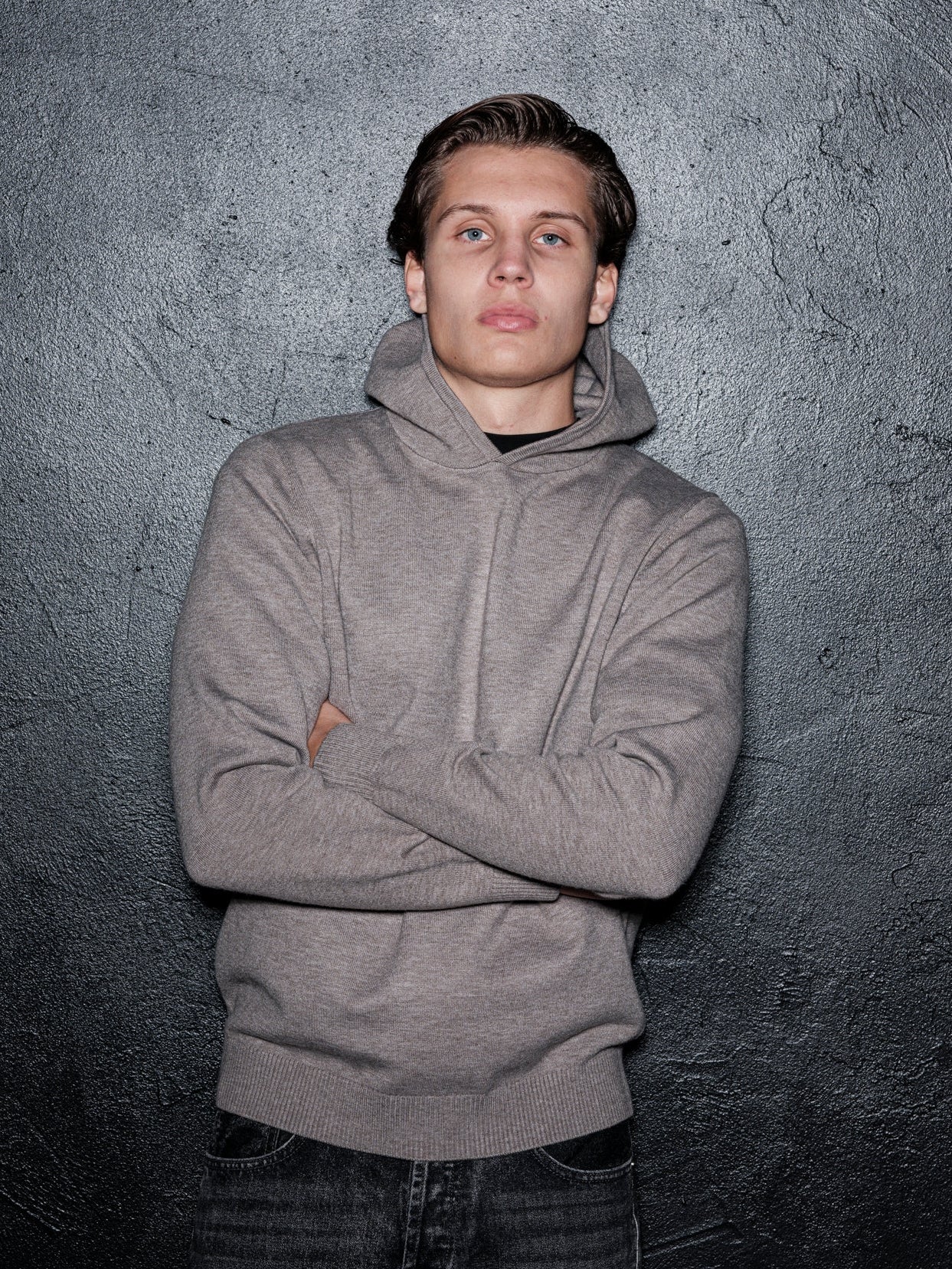 VINCENT KNIT HOODIE