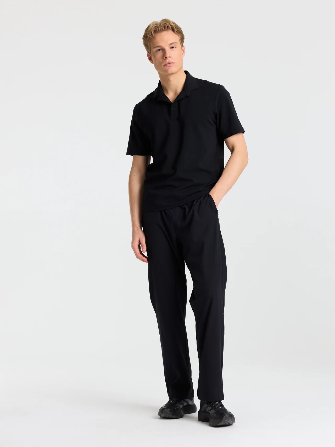 M. PRIME CORE PANTS