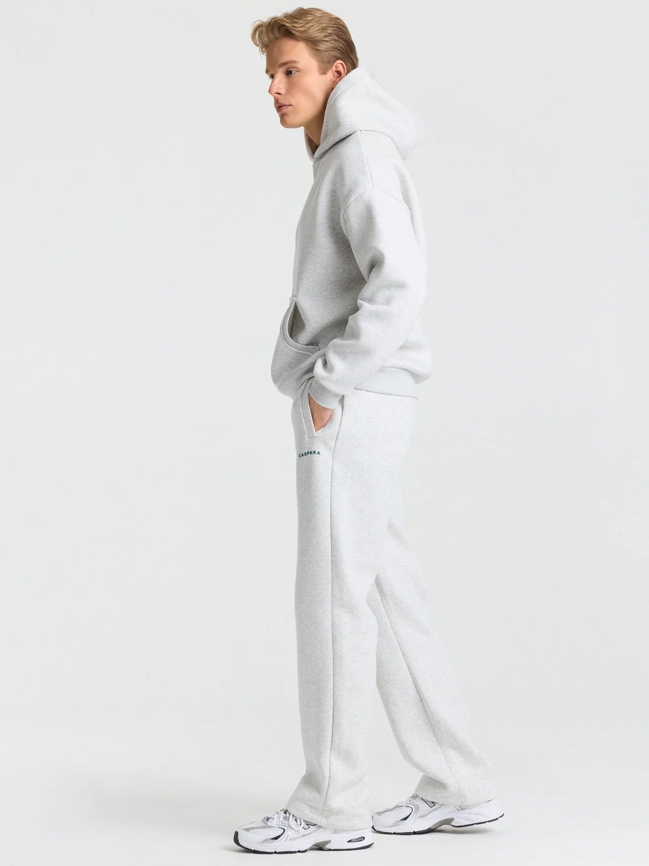 M. COSMO STRAIGHT LEG SWEATPANTS