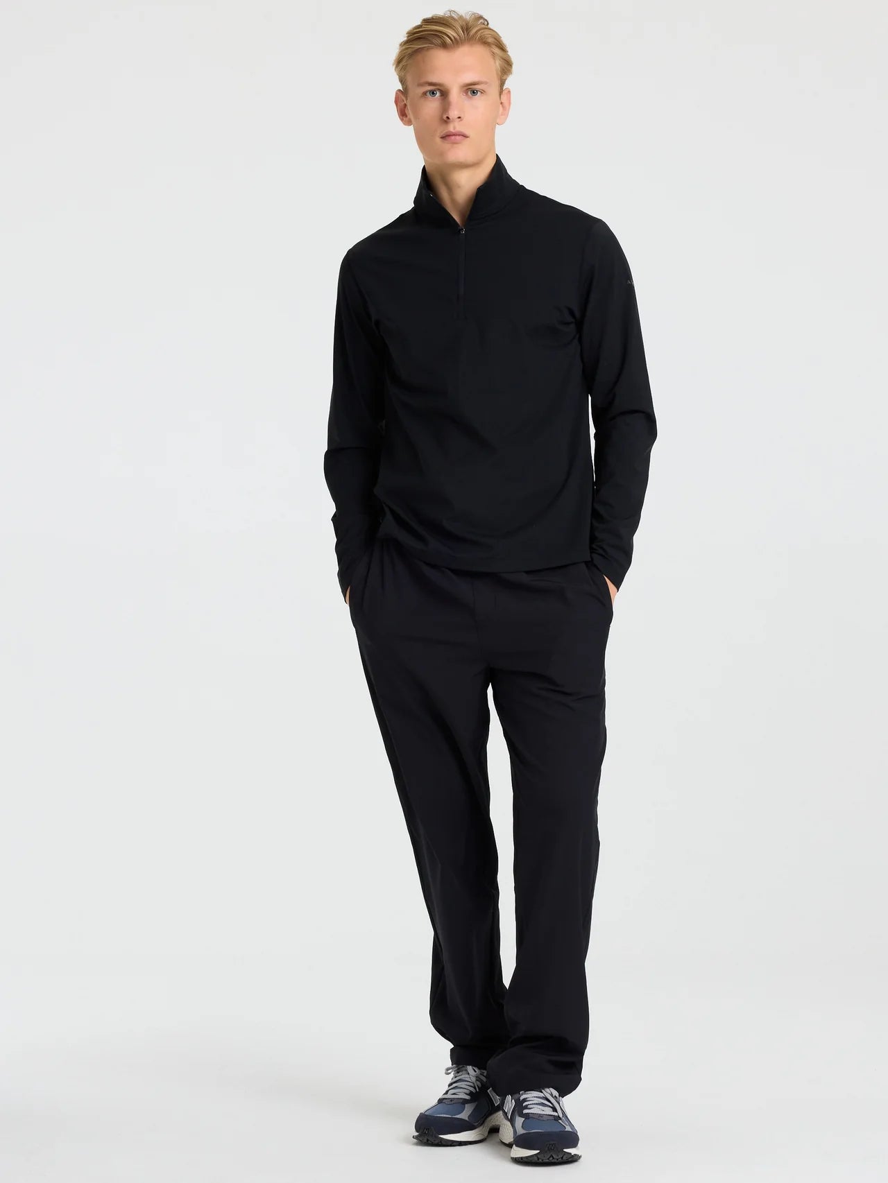 M. PRIME CORE PANTS