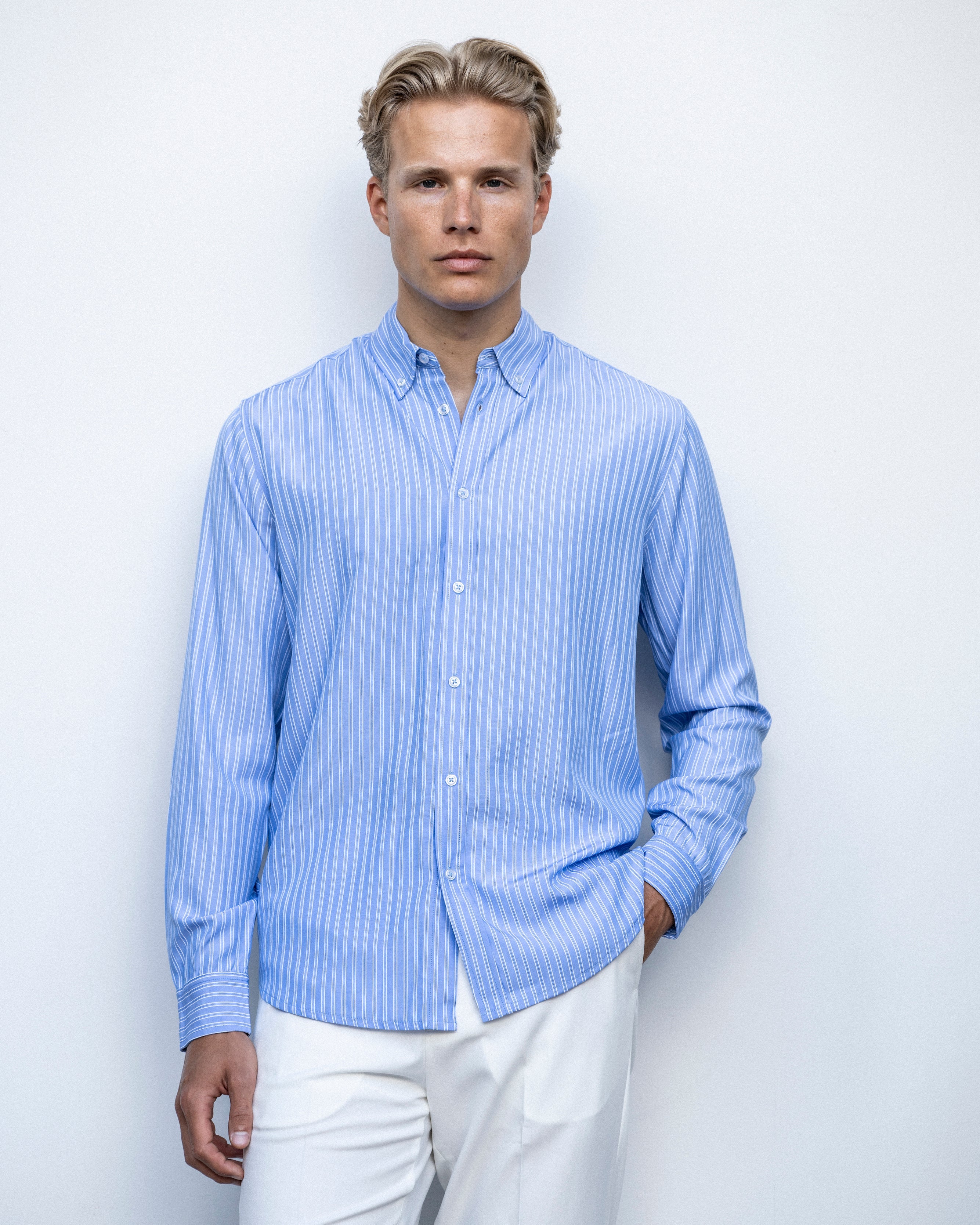 John Stripe Shirt - LIGHT BLUE