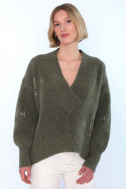 FAW V-NECK SWEATER