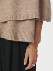 JOSEI DOUBLE KNIT CAPE