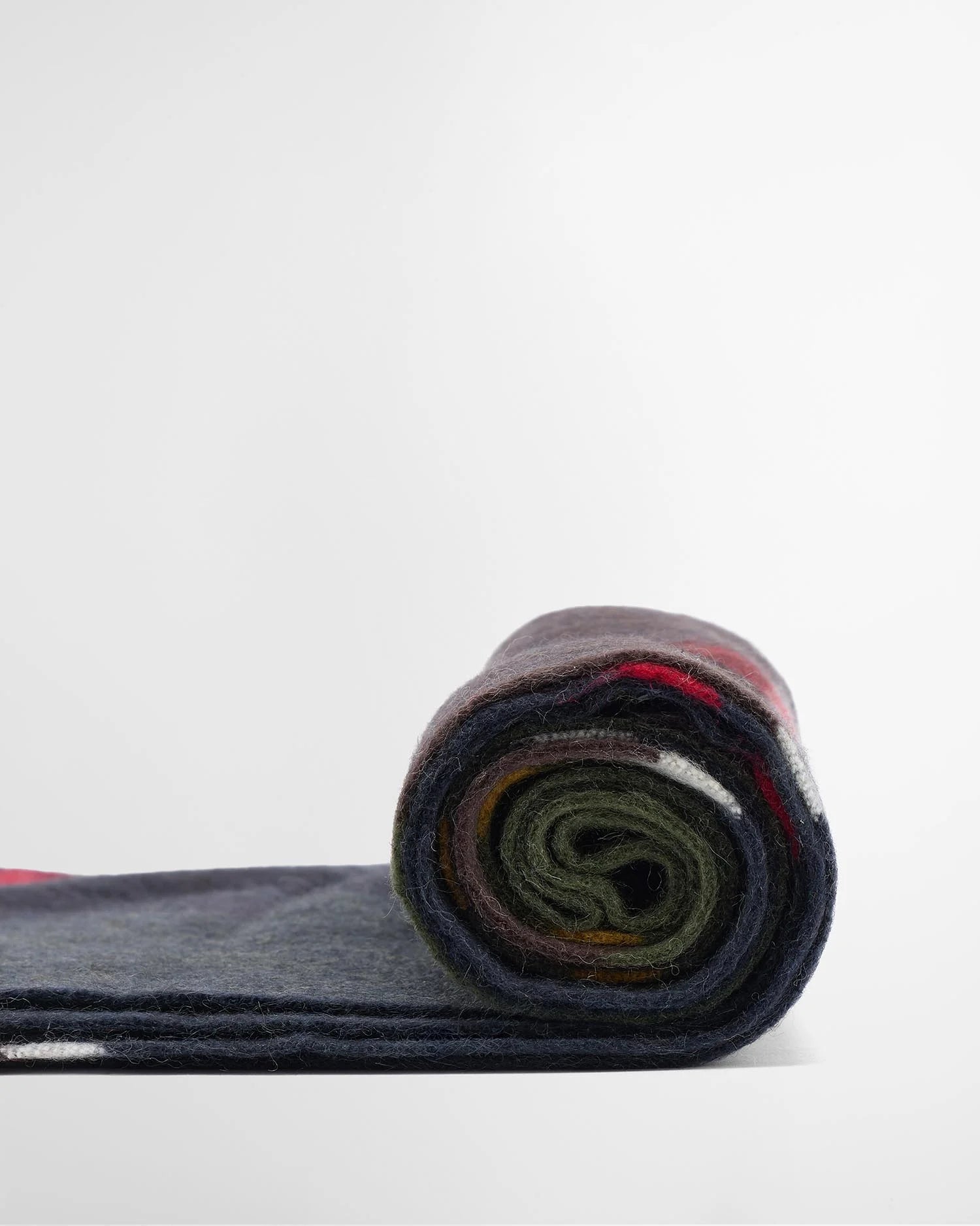 ROSEFIELD TARTAN SCARF