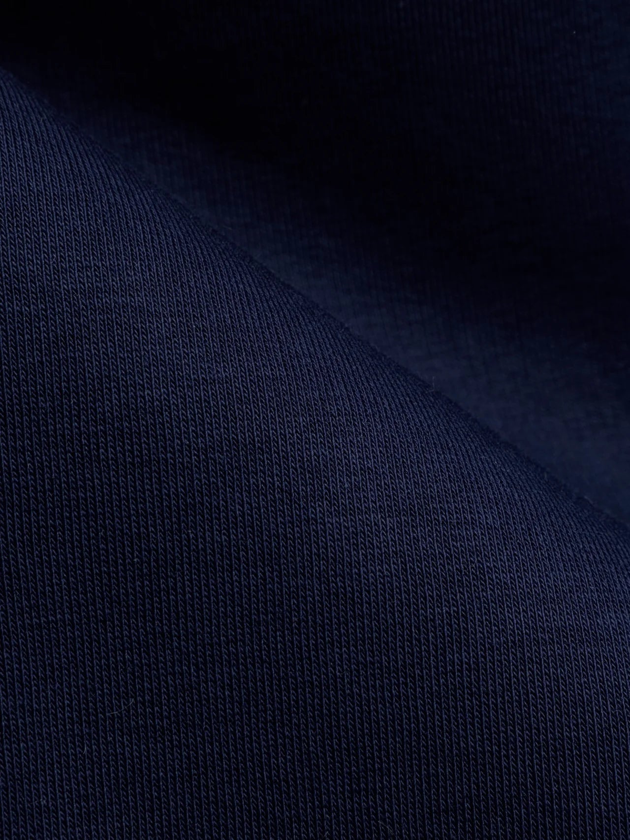 M. 1/4 ZIP