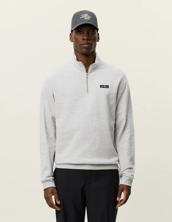PATCH_HALF-ZIP_SWEATSHIRT3.webp