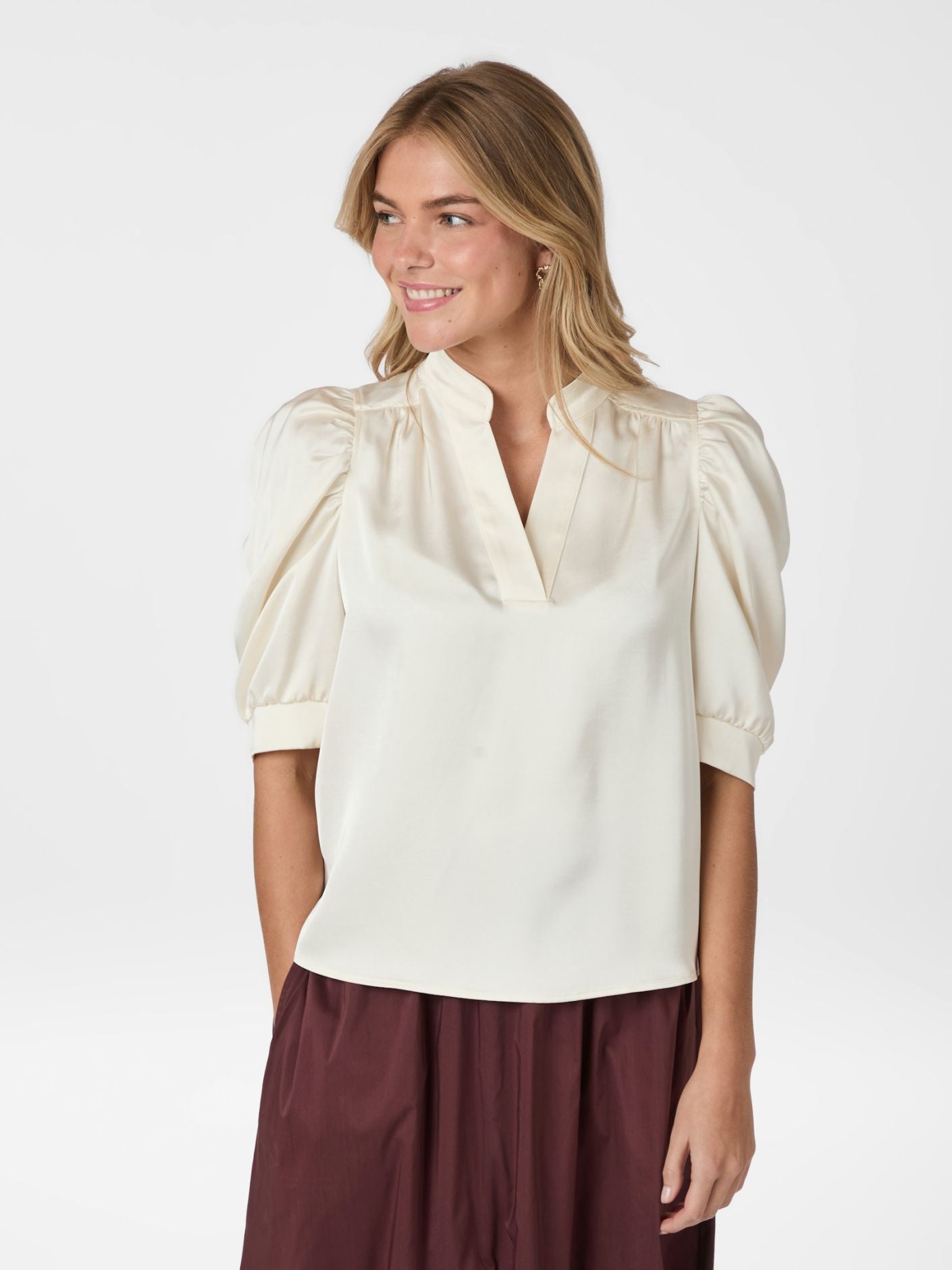 ROELLA HEAVY SATEEN BLOUSE