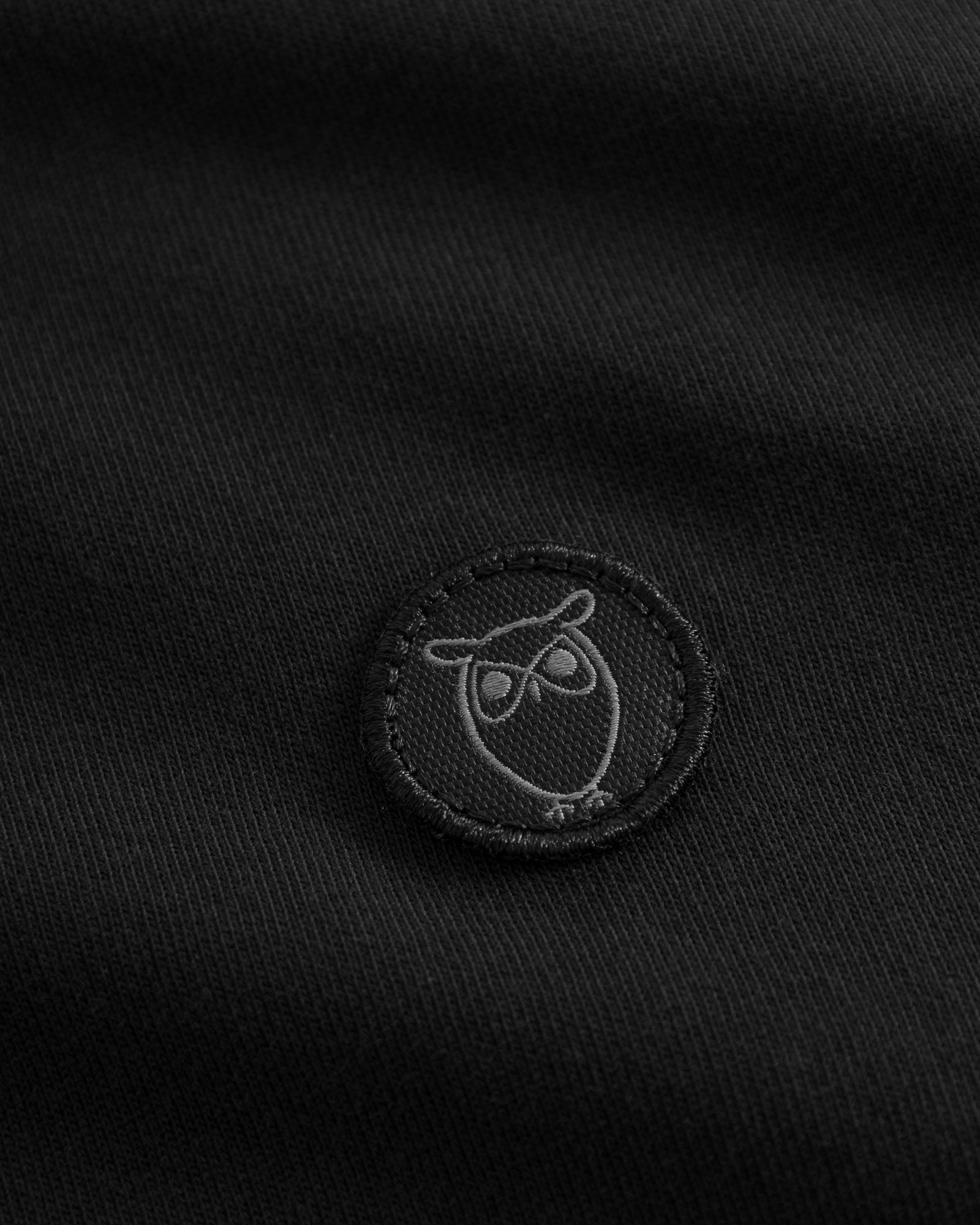 BADGE T-SHIRT 1300 BLACK JET