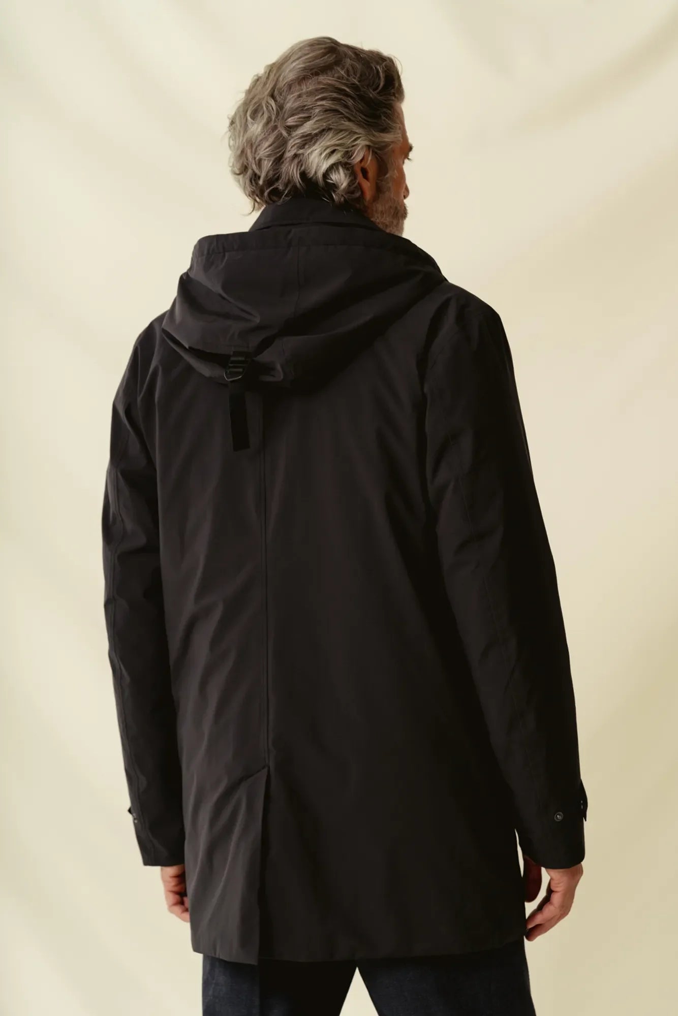 RIVELLO DUE COAT