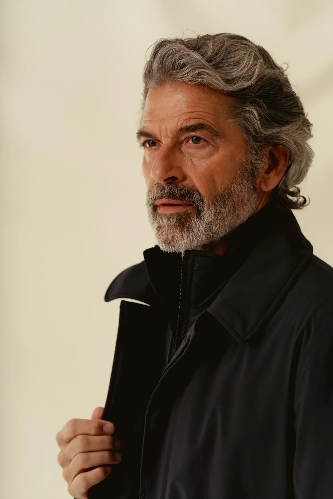 RIVELLO DUE COAT