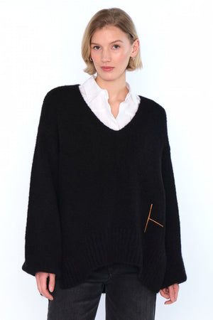 9000 JET BLACK