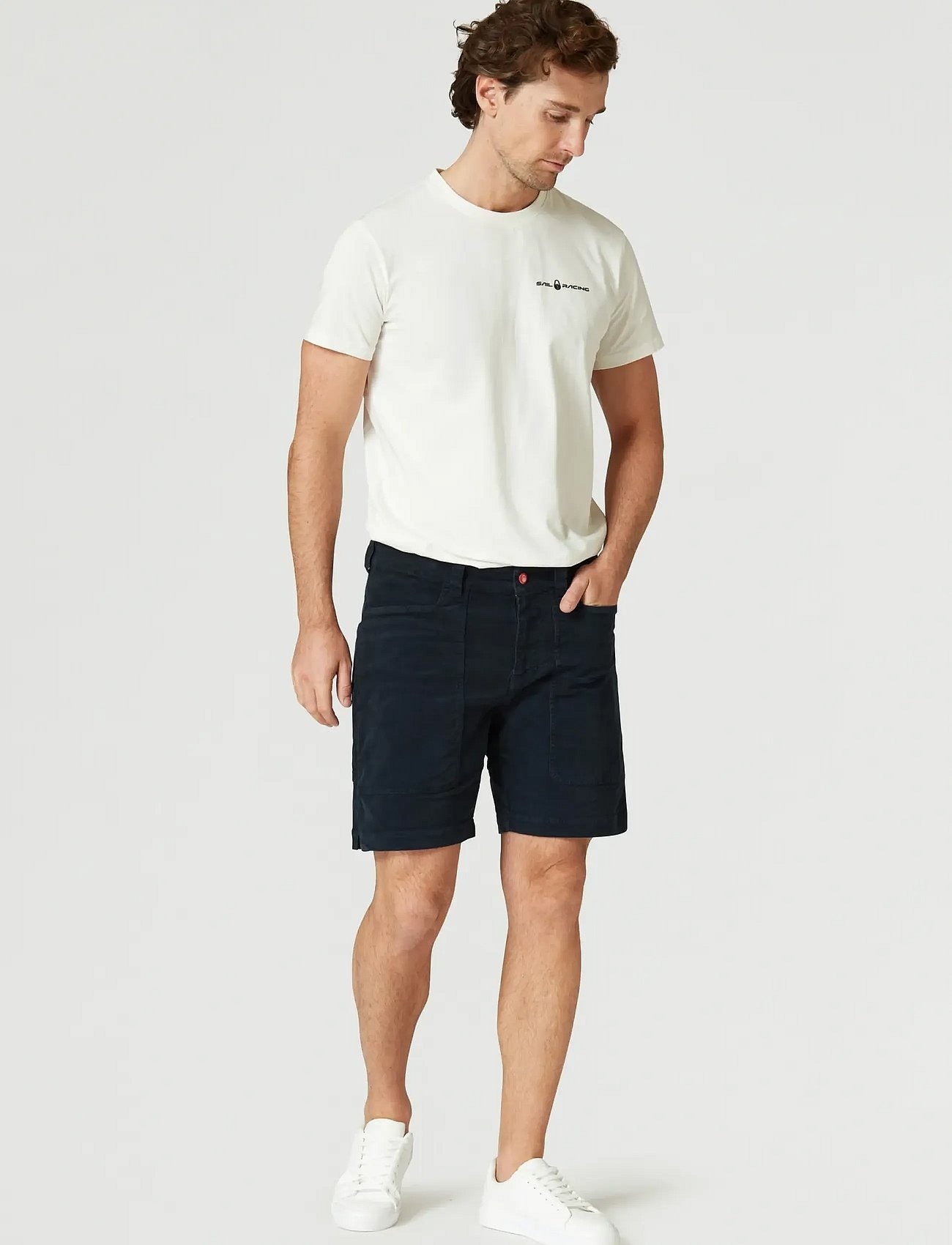 Sail Racing GRINDER CORDUROY SHORTS Dark Navy