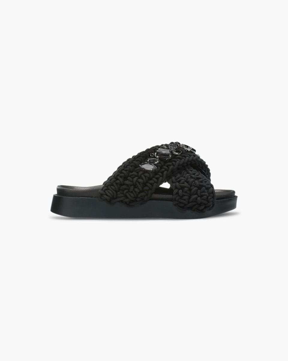 Woven Stones/Standard