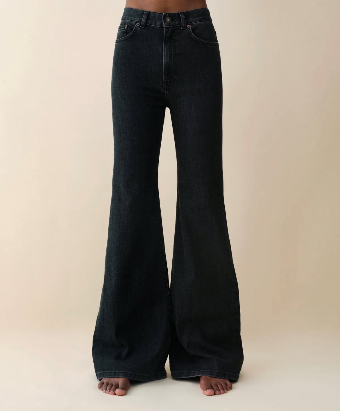 jeanerica-fw007-fuji-used-black_62a7ffea-7c4f-447e-aa43-ada9cc1e2765.jpg