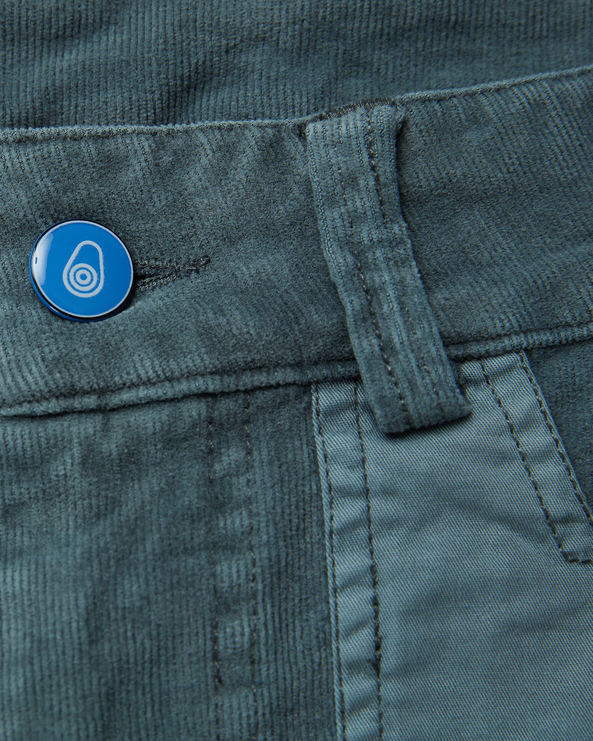BLOCKED CORDUROY SHORTS 617 SEA BLUE
