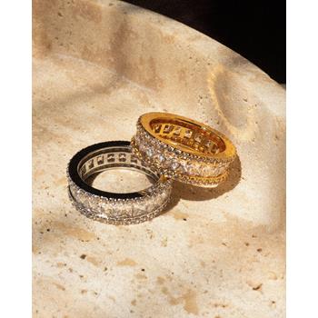 The Triple Crystal Band