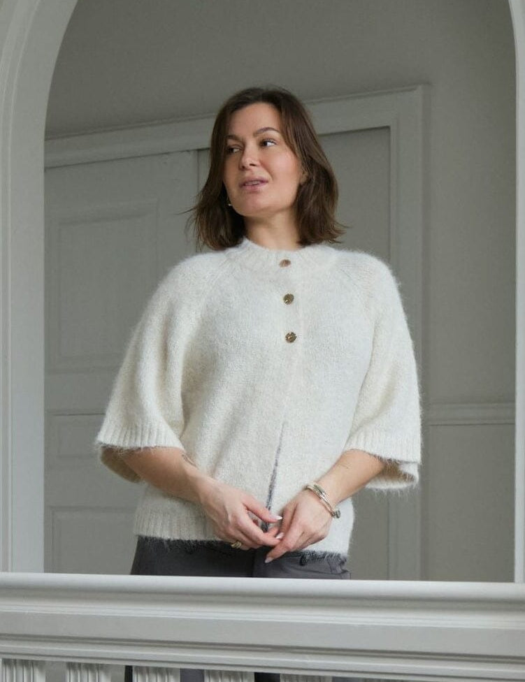 BENUTA FLUFFY KNIT CARDIGAN OFF WHITE