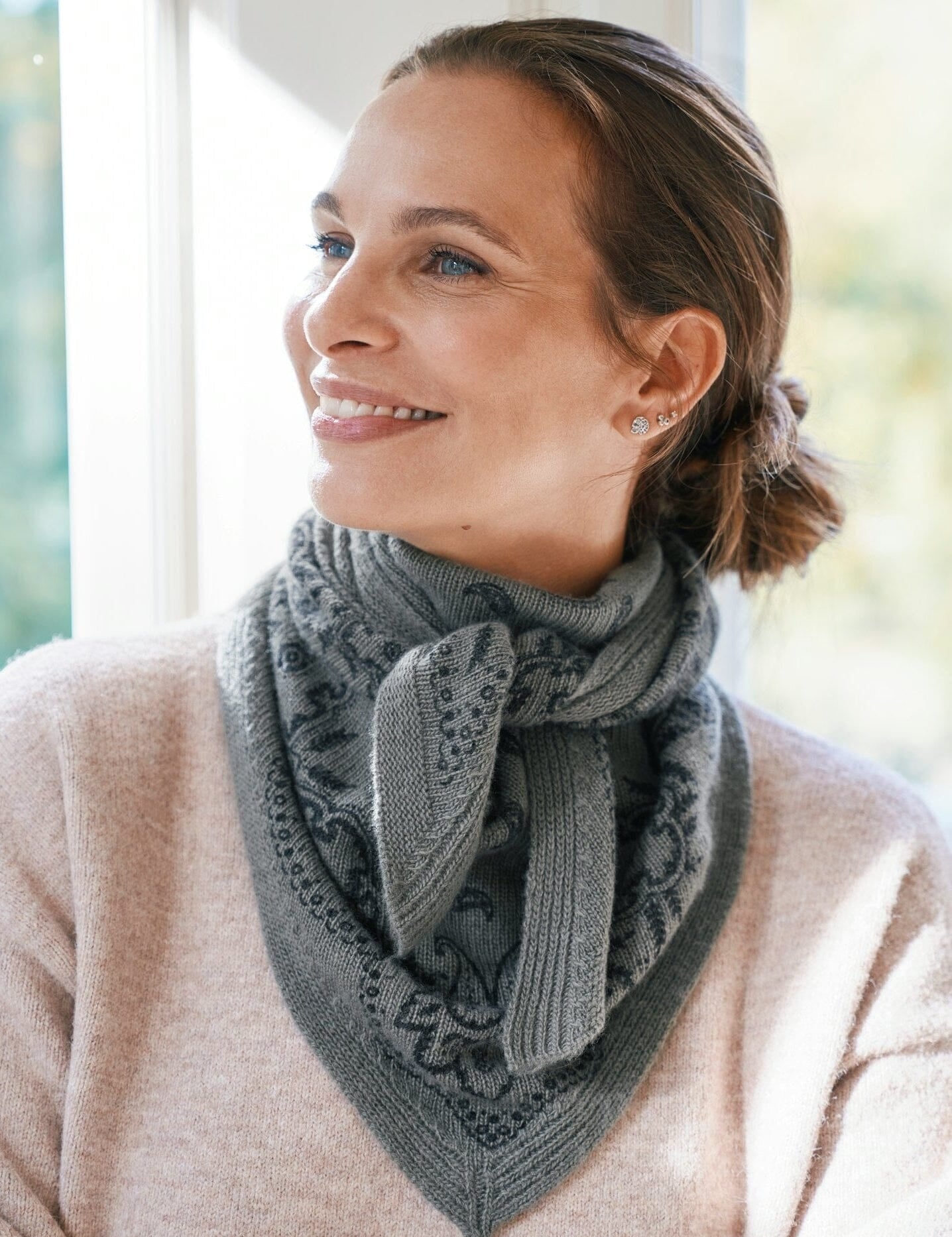 LOLANA PAISLEY KNIT SCARF 133 GREY MELANGE