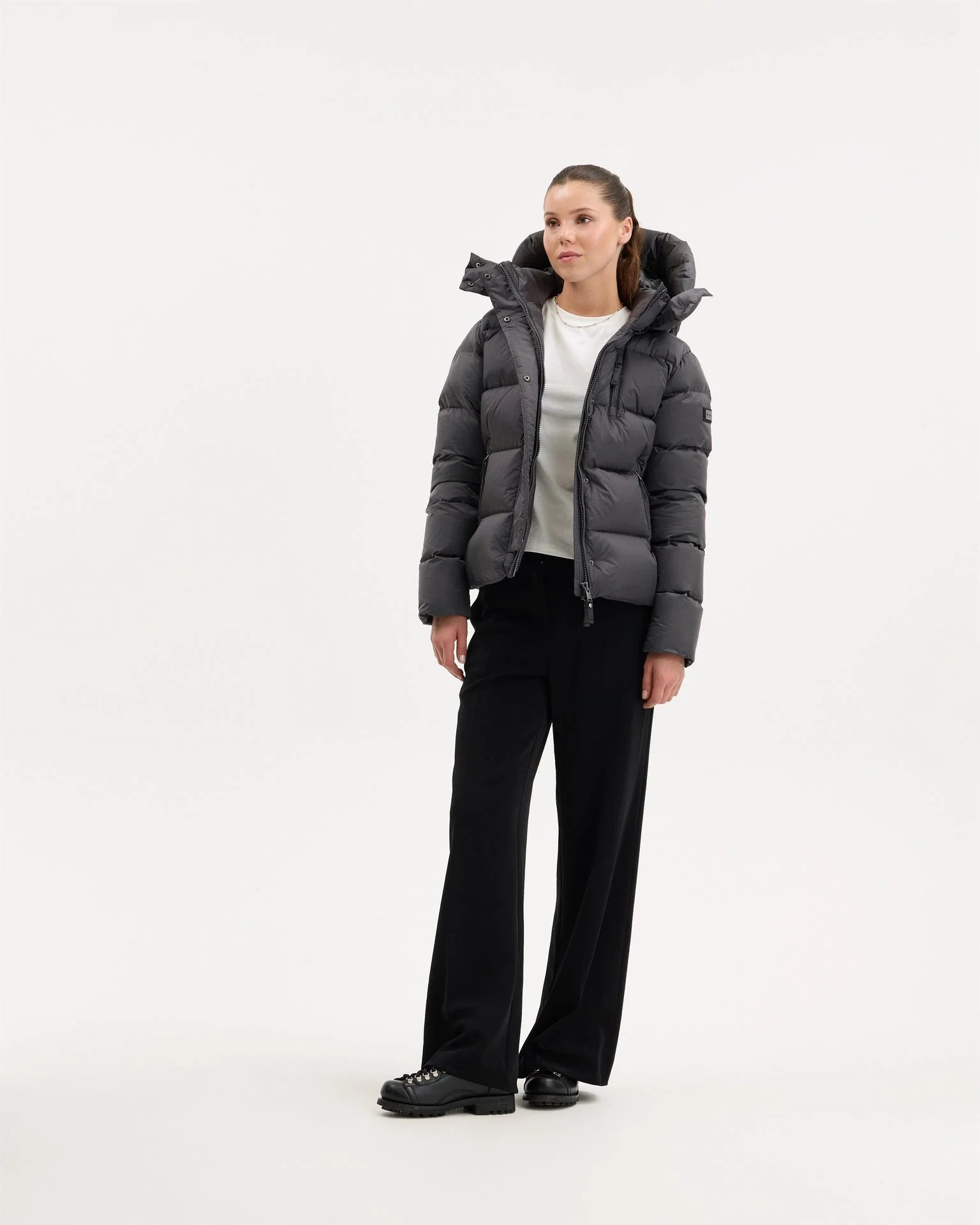 STELLA SHORT JACKET